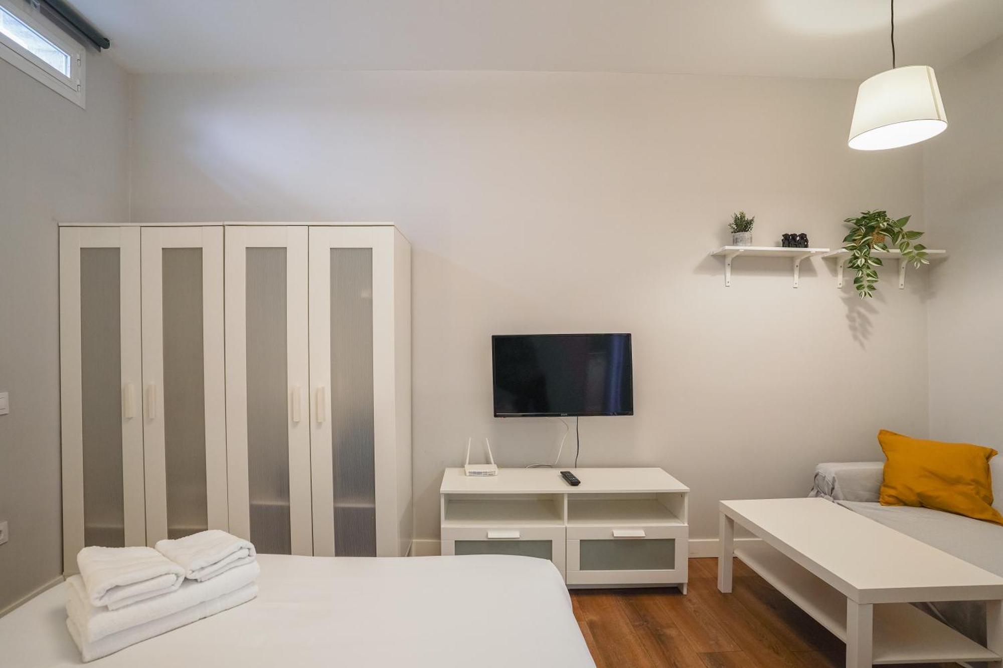 Cozy Apartment-1Bedroom 1Bathroom-Lavapies Мадрид Экстерьер фото